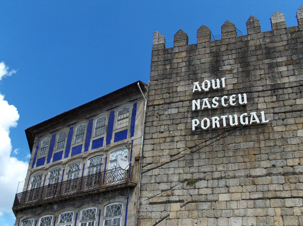 Day Trips from Porto - Guimarães